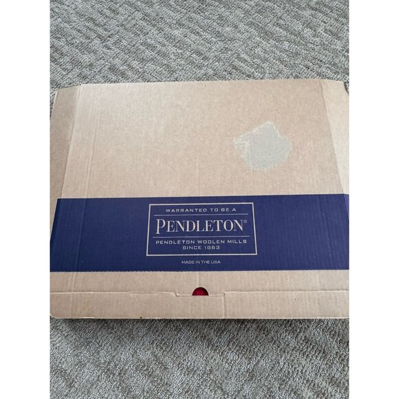 NWT Pendleton Brave Star Jacquard Robe Beaver State Blanket 64x80 Made USA Box - Picture 7 of 9